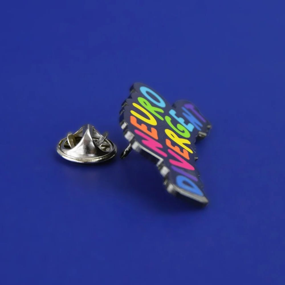 Neurodivergent Enamel Pin Deli - Board Game Hegemony ulasan dan harga